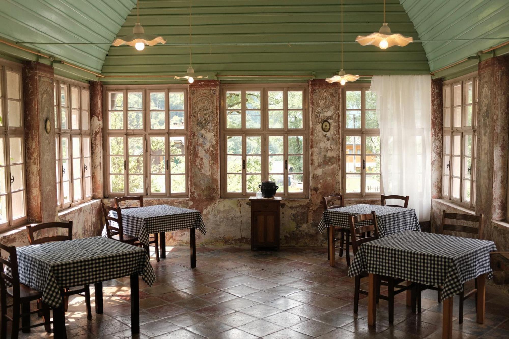 Gorska Roza Bed & Breakfast Log pod Mangartom Exterior photo